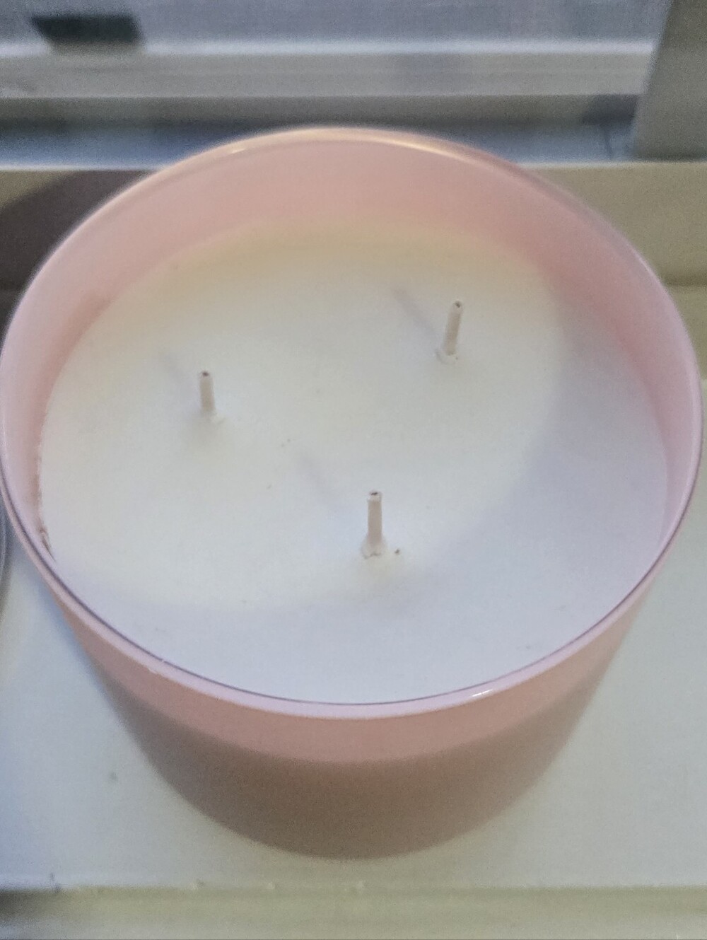White Barn Bath & Body Works Champagne Toast Candle - Picture 5 of 6